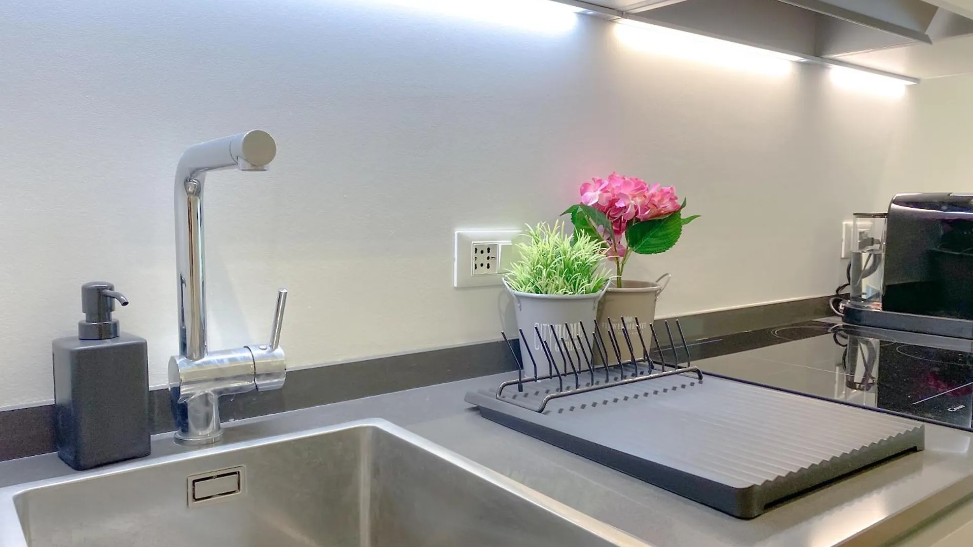 Apartment Meravigli Suite 1 - 5 Minuti Dal Duomo Milan